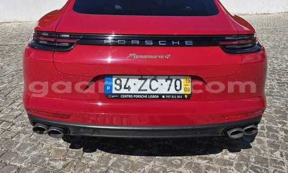 Acheter Occasion Voiture Porsche Panamera Rouge à Dahra, Louga Acheter Occasion Voiture Porsche Panamera Rouge à Dahra, Louga