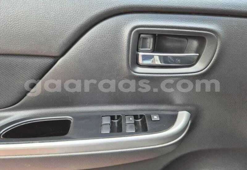 Big with watermark mitsubishi l200 ziguinchor bignona 34033