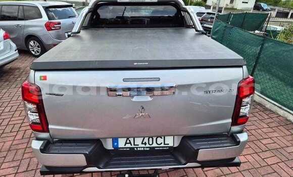 Acheter Occasion Voiture Mitsubishi L200 Gris à Bignona, Ziguinchor Acheter Occasion Voiture Mitsubishi L200 Gris à Bignona, Ziguinchor
