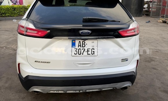 Acheter Occasion Voiture Ford Edge Blanc à Dakar, Dakar Acheter Occasion Voiture Ford Edge Blanc à Dakar, Dakar