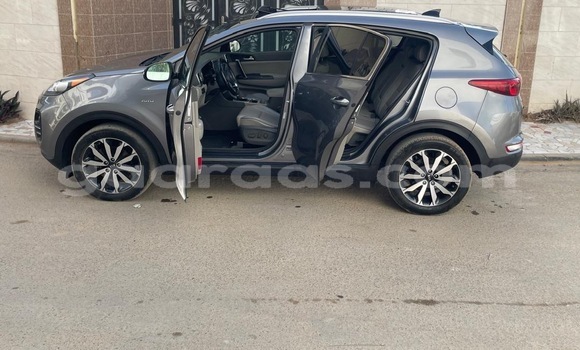Acheter Occasion Voiture Kia Sportage Gris à Dakar, Dakar Acheter Occasion Voiture Kia Sportage Gris à Dakar, Dakar