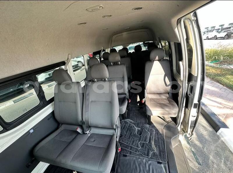 Big with watermark toyota hiace dakar dakar 34039