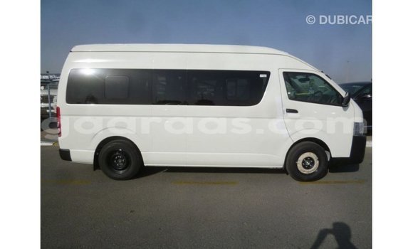 Acheter Import Voiture Toyota Hiace Blanc à Import - Dubai, Dakar Acheter Import Voiture Toyota Hiace Blanc à Import - Dubai, Dakar