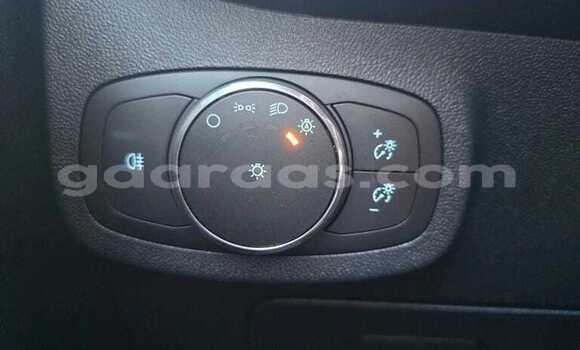 Acheter Occasion Voiture Ford Fiesta Gris à Bignona, Ziguinchor Acheter Occasion Voiture Ford Fiesta Gris à Bignona, Ziguinchor