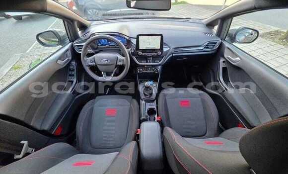 Acheter Occasion Voiture Ford Fiesta Gris à Bignona, Ziguinchor Acheter Occasion Voiture Ford Fiesta Gris à Bignona, Ziguinchor