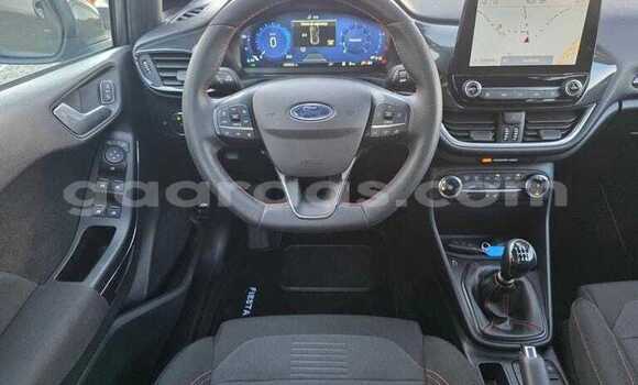 Acheter Occasion Voiture Ford Fiesta Gris à Bignona, Ziguinchor Acheter Occasion Voiture Ford Fiesta Gris à Bignona, Ziguinchor