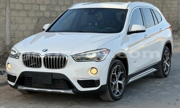 Dieundeu Imported BMW X1 White Auto in Dakar in Dakar Dieundeu Imported BMW X1 White Auto in Dakar in Dakar
