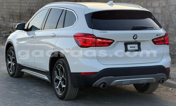 Dieundeu Imported BMW X1 White Auto in Dakar in Dakar Dieundeu Imported BMW X1 White Auto in Dakar in Dakar