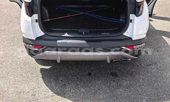 Acheter Occasion Voiture Hyundai Tucson Blanc à Dabo, Kolda Acheter Occasion Voiture Hyundai Tucson Blanc à Dabo, Kolda