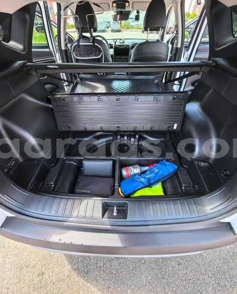 Big with watermark hyundai tucson kolda dabo 34073
