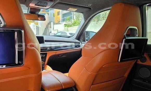 Acheter Occasion Voiture BMW X6 Gris métalisé à Dabo, Kolda Acheter Occasion Voiture BMW X6 Gris métalisé à Dabo, Kolda