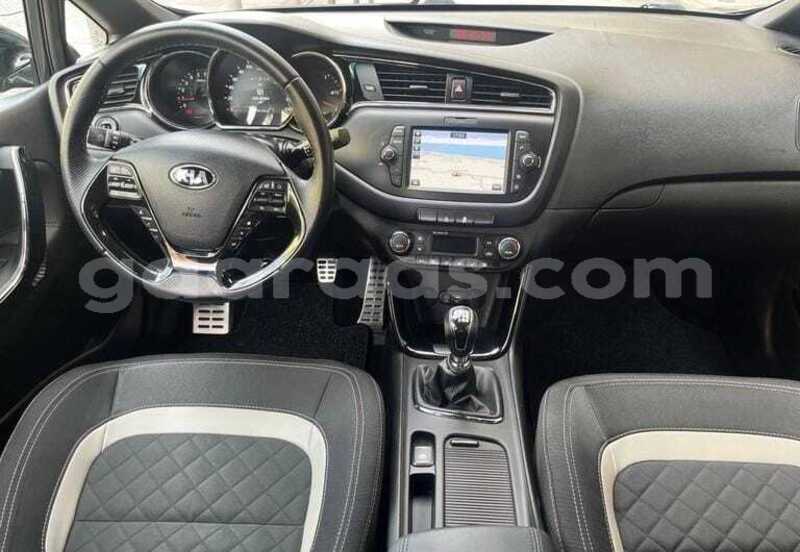 Big with watermark kia cee d dakar dakar 34079