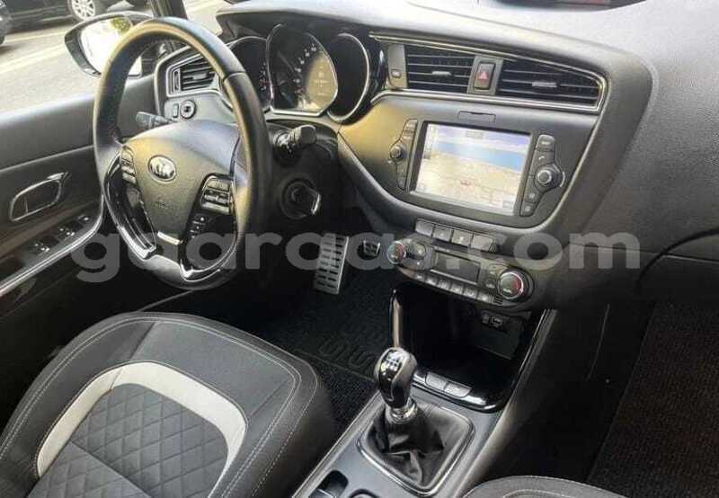 Big with watermark kia cee d dakar dakar 34079