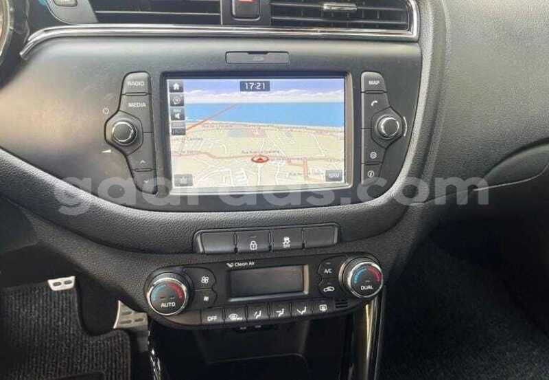 Big with watermark kia cee d dakar dakar 34079