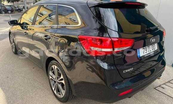 Acheter Occasion Voiture Kia Cee'd Noir à Dakar, Dakar Acheter Occasion Voiture Kia Cee'd Noir à Dakar, Dakar
