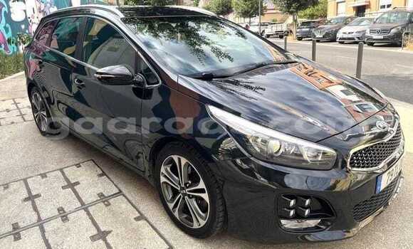 Acheter Occasion Voiture Kia Cee'd Noir à Dakar, Dakar Acheter Occasion Voiture Kia Cee'd Noir à Dakar, Dakar