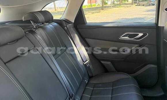 Acheter Occasion Voiture Land Rover Range Rover Velar Noir à Dakar, Dakar Acheter Occasion Voiture Land Rover Range Rover Velar Noir à Dakar, Dakar