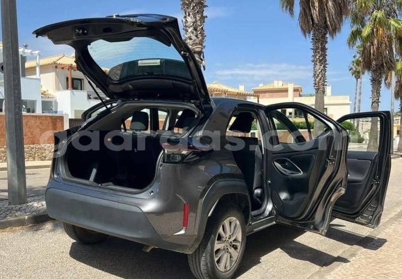 Big with watermark toyota yaris kolda dabo 34098
