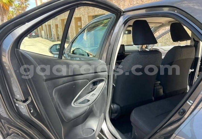 Big with watermark toyota yaris kolda dabo 34098