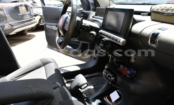 Buy Used Citroen C4 Cactus Silver Car in Dakar in Dakar
