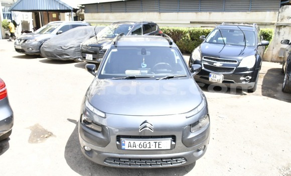 Buy Used Citroen C4 Cactus Silver Car in Dakar in Dakar Buy Used Citroen C4 Cactus Silver Car in Dakar in Dakar