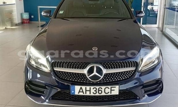 Acheter Occasion Voiture Mercedes‒Benz C–Class Noir à Dakar, Dakar