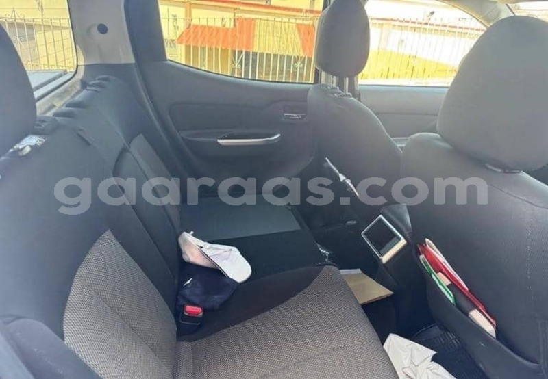 Big with watermark mitsubishi l200 kolda dabo 34122