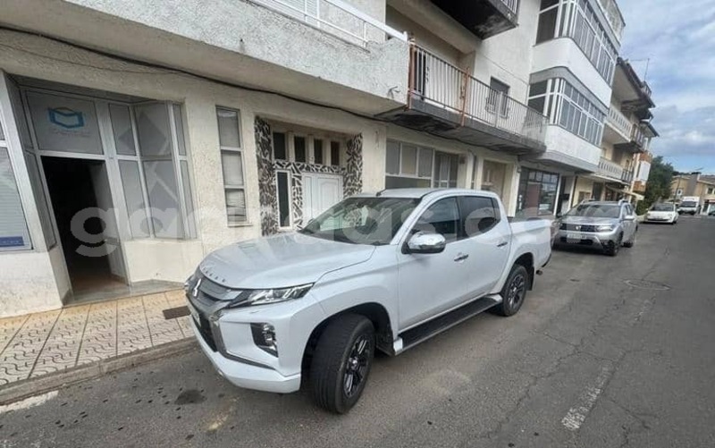 Big with watermark mitsubishi l200 kolda dabo 34122