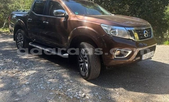 Acheter Occasion Voiture Nissan Navara Brun à Dakar, Dakar Acheter Occasion Voiture Nissan Navara Brun à Dakar, Dakar