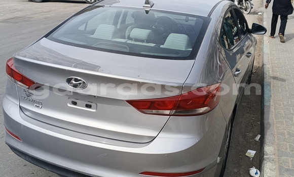 Acheter Import Voiture Hyundai Elantra Gris à Dakar, Dakar Acheter Import Voiture Hyundai Elantra Gris à Dakar, Dakar