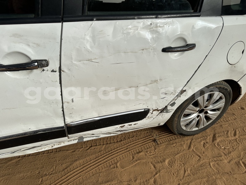 Big with watermark citroen c3 picasso dakar dakar 34129