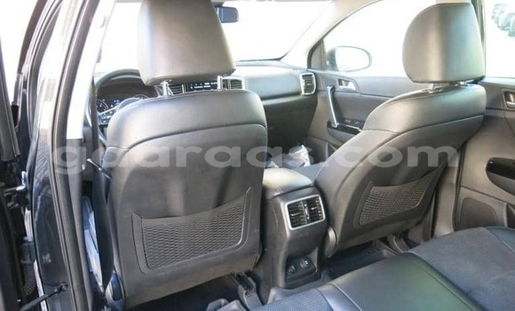 Acheter Occasion Voiture Kia Sportage Noir à Dakar, Dakar Acheter Occasion Voiture Kia Sportage Noir à Dakar, Dakar