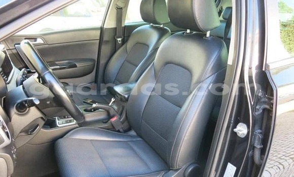 Acheter Occasion Voiture Kia Sportage Noir à Dakar, Dakar Acheter Occasion Voiture Kia Sportage Noir à Dakar, Dakar