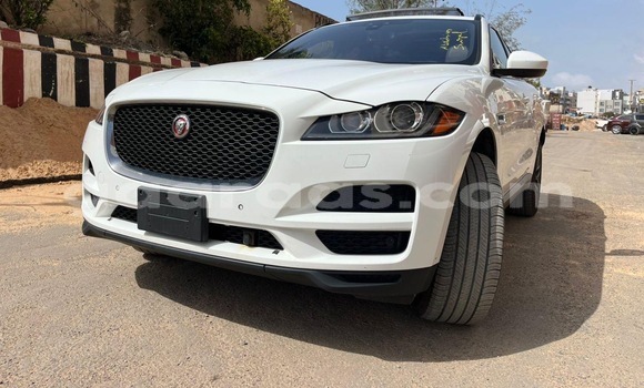 Buy Used Jaguar F-Pace White Car in Dakar in Dakar Buy Used Jaguar F-Pace White Car in Dakar in Dakar
