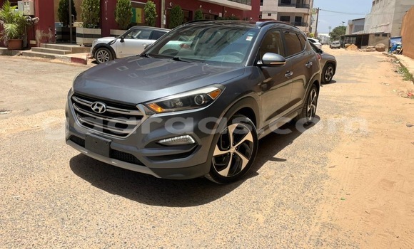 Buy Used Hyundai Tucson Silver Car in Dakar in Dakar Buy Used Hyundai Tucson Silver Car in Dakar in Dakar