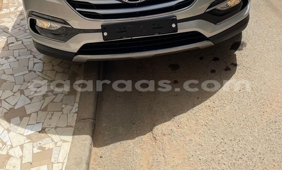 Acheter Occasion Voiture Hyundai Santa Fe Gris à Dakar, Dakar