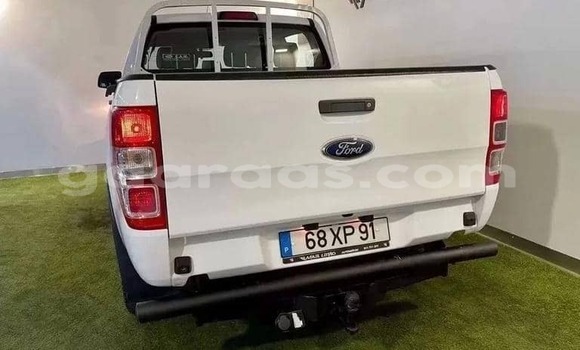 Buy Used Ford Ranger White Car in Dabo in Kolda Buy Used Ford Ranger White Car in Dabo in Kolda