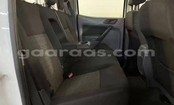 Buy Used Ford Ranger White Car in Dabo in Kolda Buy Used Ford Ranger White Car in Dabo in Kolda