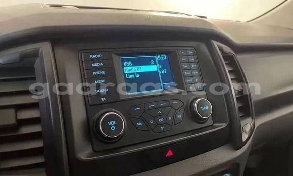 Buy Used Ford Ranger White Car in Dabo in Kolda Buy Used Ford Ranger White Car in Dabo in Kolda