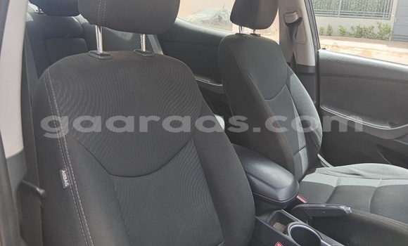 Buy Used Hyundai Elantra Blue Car in Dakar in Dakar Buy Used Hyundai Elantra Blue Car in Dakar in Dakar