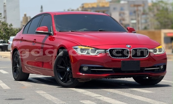 Dieundeu Beess BMW 3–Series Red Auto in Dakar in Dakar Dieundeu Beess BMW 3–Series Red Auto in Dakar in Dakar