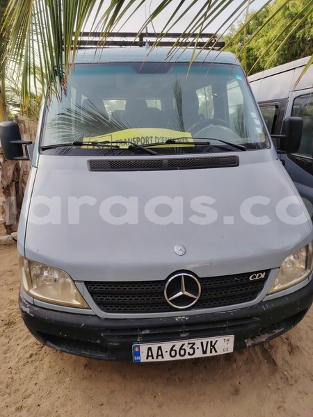 Big with watermark mercedes benz viano thies mbour 34162