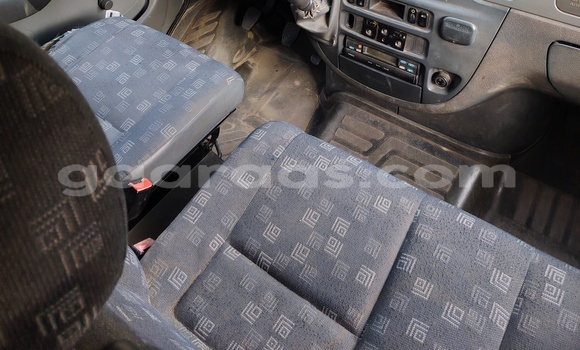 Acheter Occasion Voiture Mercedes‒Benz Viano Gris à Mbour, Thies Acheter Occasion Voiture Mercedes‒Benz Viano Gris à Mbour, Thies