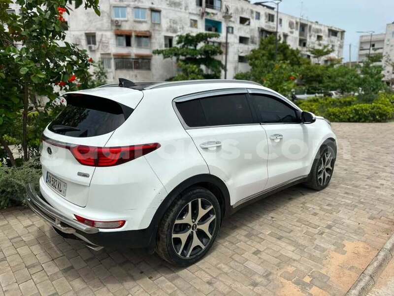 Big with watermark kia sportage dakar dakar 34172