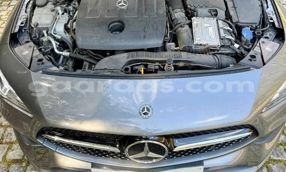 Acheter Occasion Voiture Mercedes‒Benz CLA-klasse Gris à Dakar, Dakar Acheter Occasion Voiture Mercedes‒Benz CLA-klasse Gris à Dakar, Dakar