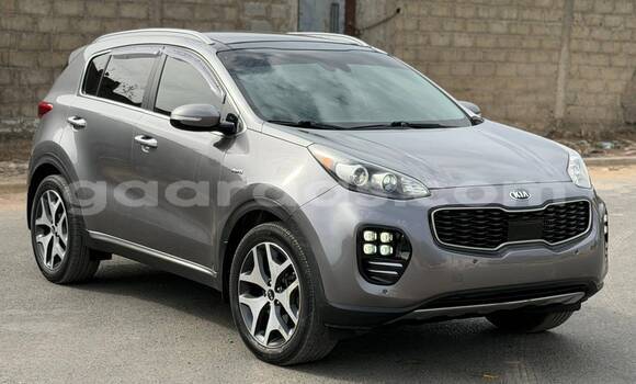 Acheter Occasion Voiture Kia Sportage Noir à Dakar, Dakar Acheter Occasion Voiture Kia Sportage Noir à Dakar, Dakar
