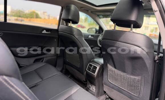 Acheter Occasion Voiture Kia Sportage Noir à Dakar, Dakar Acheter Occasion Voiture Kia Sportage Noir à Dakar, Dakar