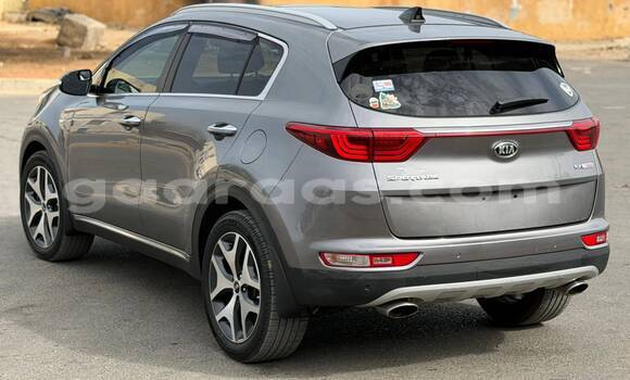 Acheter Occasion Voiture Kia Sportage Noir à Dakar, Dakar Acheter Occasion Voiture Kia Sportage Noir à Dakar, Dakar