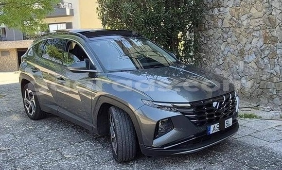 Buy Used Hyundai Tucson Silver Car in Dakar in Dakar Buy Used Hyundai Tucson Silver Car in Dakar in Dakar