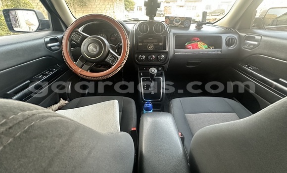 Acheter Occasion Voiture Jeep Patriot Rouge à Rufisque, Dakar Acheter Occasion Voiture Jeep Patriot Rouge à Rufisque, Dakar